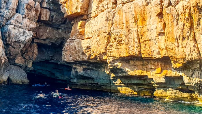 Mljet island and Odysseus' cave boat tour