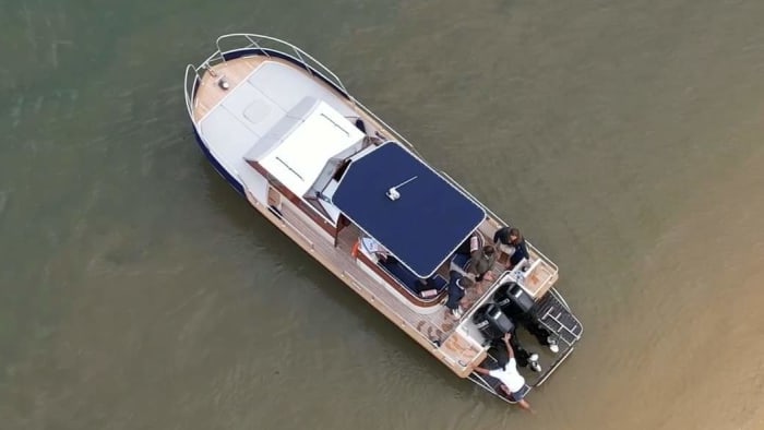 Vivre au rythme des vagues : une escapade d'une demi-journée à Arcachon à bord d'un bateau à moteur