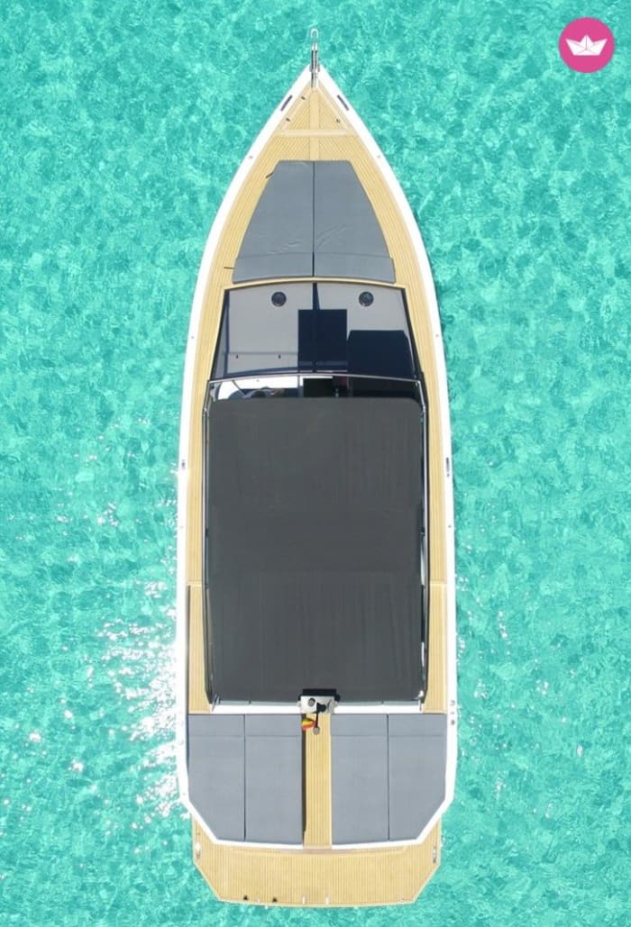 Ibiza at Full Speed: Formentera, Hidden Coves & a Day of Pure Freedom