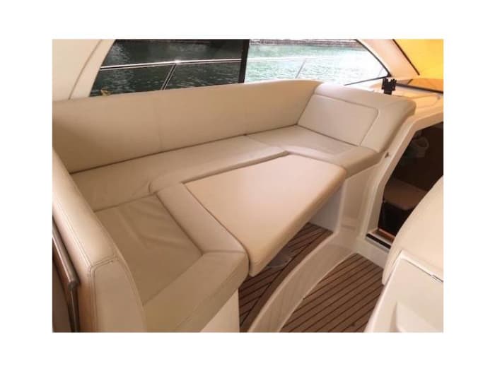 Your day in Sanremo: Rent a motorboat for a full day of discovery