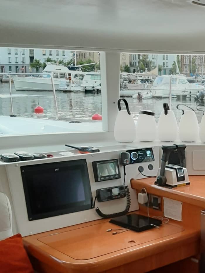 Privater 2,5-stündiger Segelausflug mit Sightseeing in Helsinki