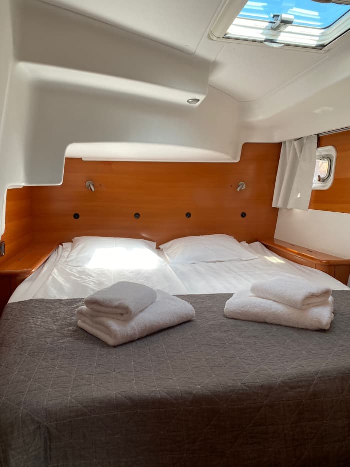 Privater 2,5-stündiger Segelausflug mit Sightseeing in Helsinki