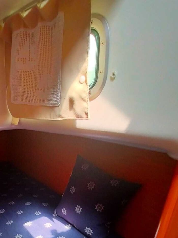 En dag att upptäcka Kap Miseno: Den sanna Dolce Vita på en segelbåt