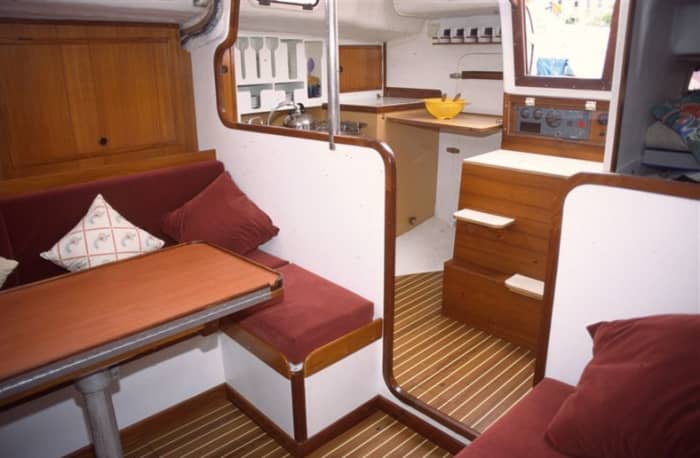 Een dagtocht zeilen in Castellón de la Plana op een zeilboot.