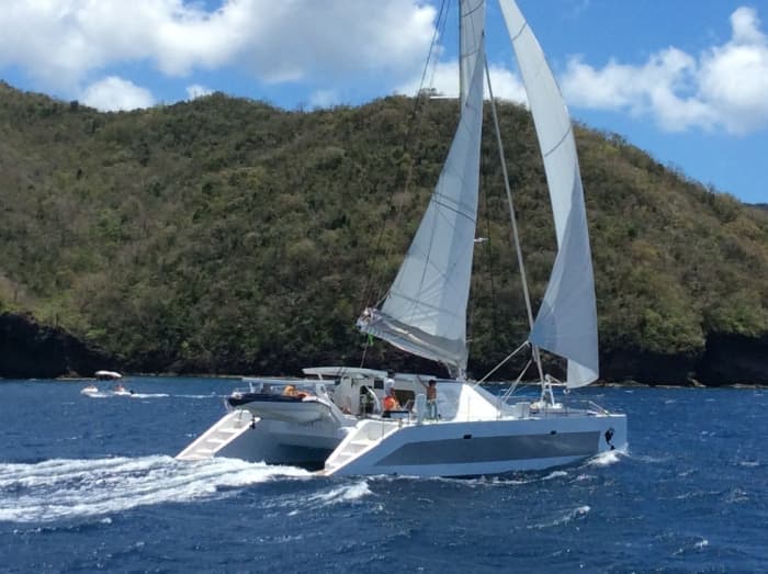 Unforgettable memories at sea: Spend 8h exploring Anse Mitan