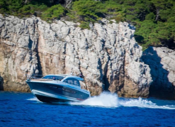 Dubrovnik to Split: Full-Day Coastal Boat Transfer with Stop in Korčula