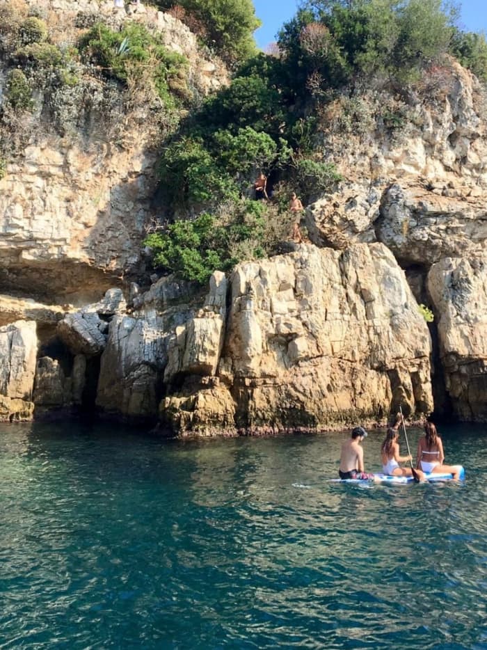 Viaggio privato con skipper: bel panorama, Villefranche e Saint-Jean-Cap-Ferrat