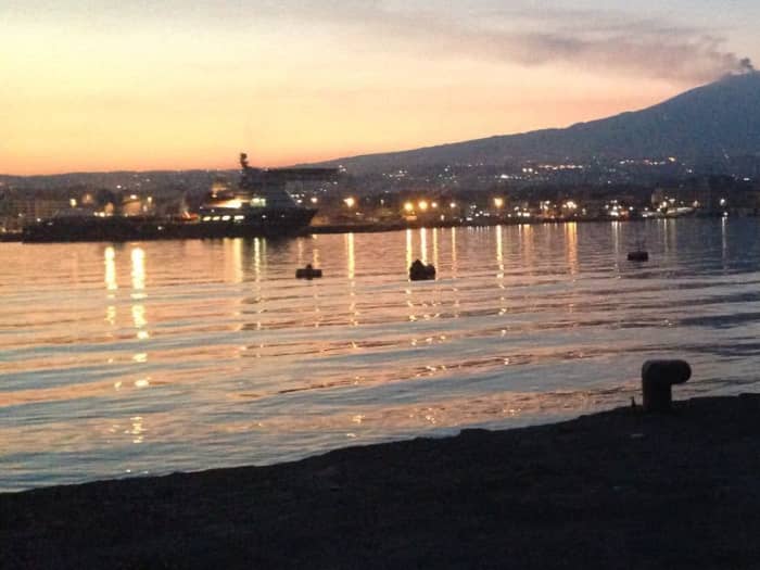 Ein Tag, um Catania zu entdecken: Pure Entspannung am italienischen Blau