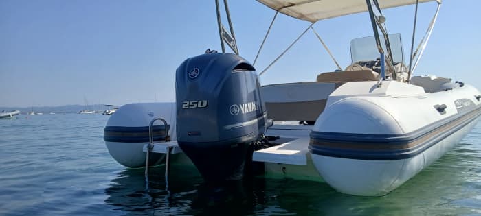 Explorez les joyaux cachés de l’île de Porquerolles pour une journée"Plus de passagers possibles à bord, sur demande."