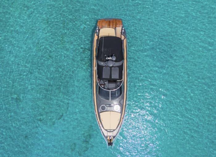 White, blue, and divine: A full day on a motorboat