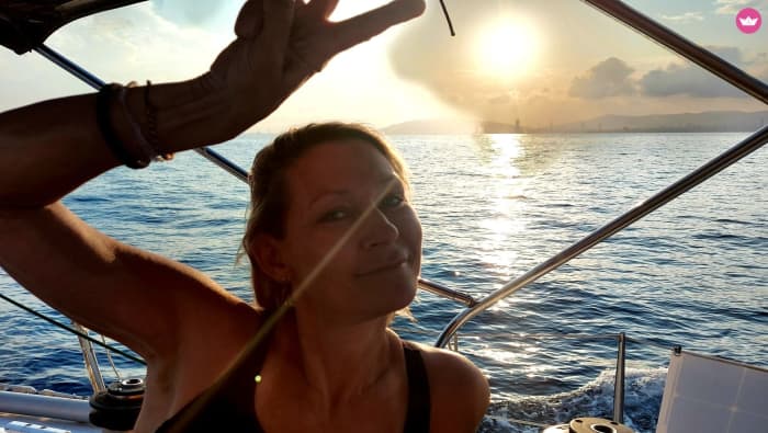 Private Sailing Trip in Barcelona – up to 2 hours with drinks and snacks for up to 8 passengers