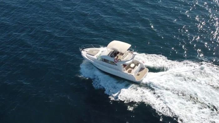 Dagcruise op M/Y Keyolha – All-inclusive drankjes en kustavontuur
