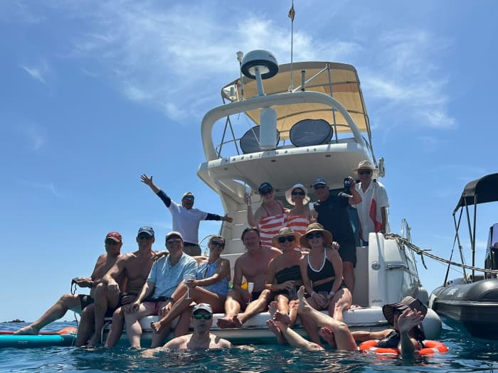 Dagcruise op M/Y Keyolha – All-inclusive drankjes en kustavontuur