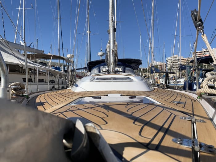 Breng 10 uur door op het warme water van Alicante.