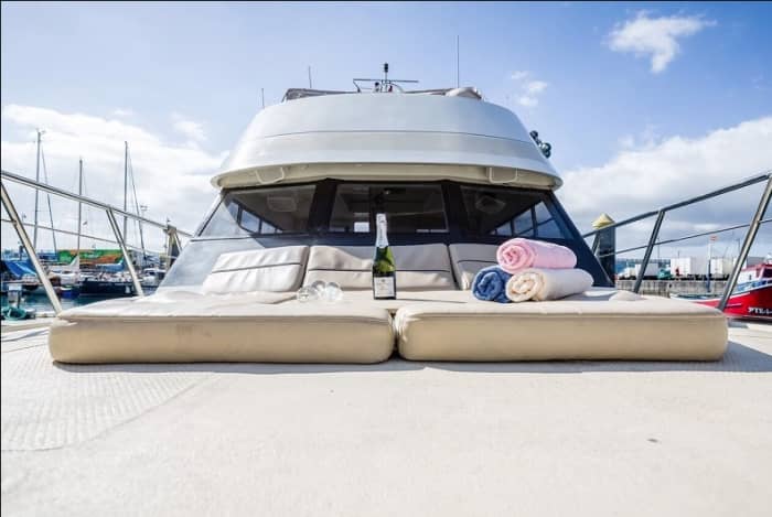 Een boottocht van een halve dag in Los Cristianos op een motorboot.
