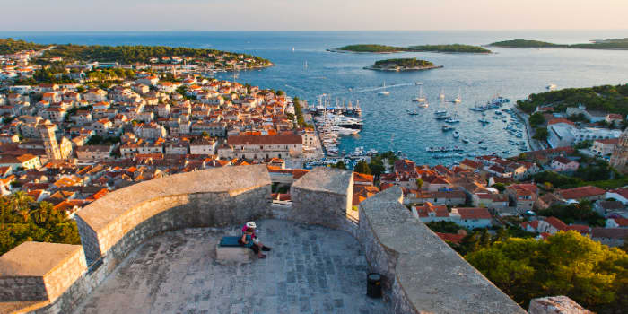 10,5 uur DeLuxe Blue Cave & Islands Tour + Lunch