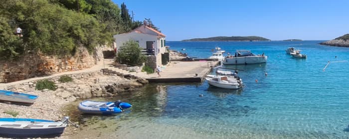10,5 uur DeLuxe Blue Cave & Islands Tour + Lunch