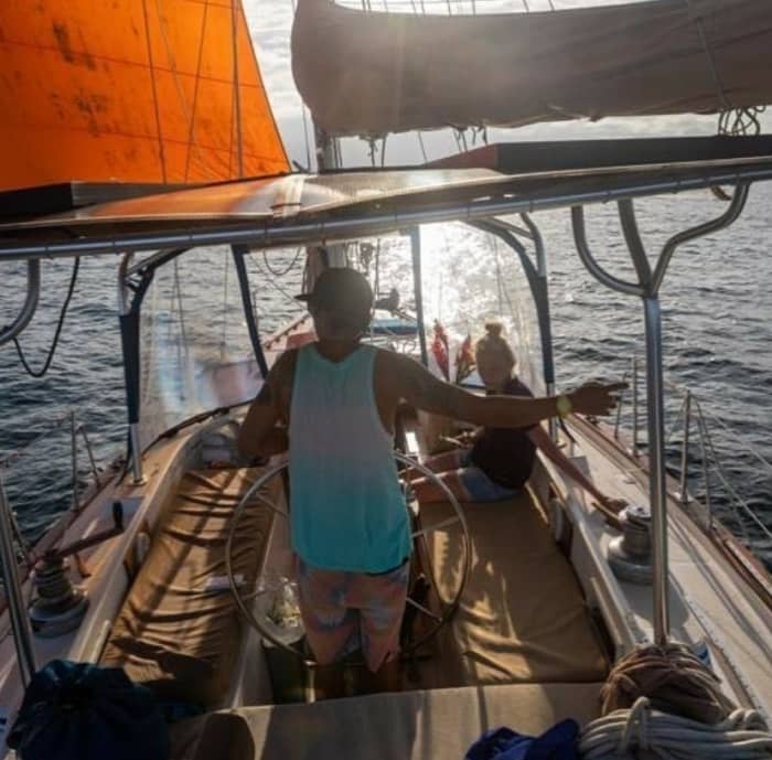 Het ritme van Bocas del Toro: Onvergetelijke momenten op een zeilboot