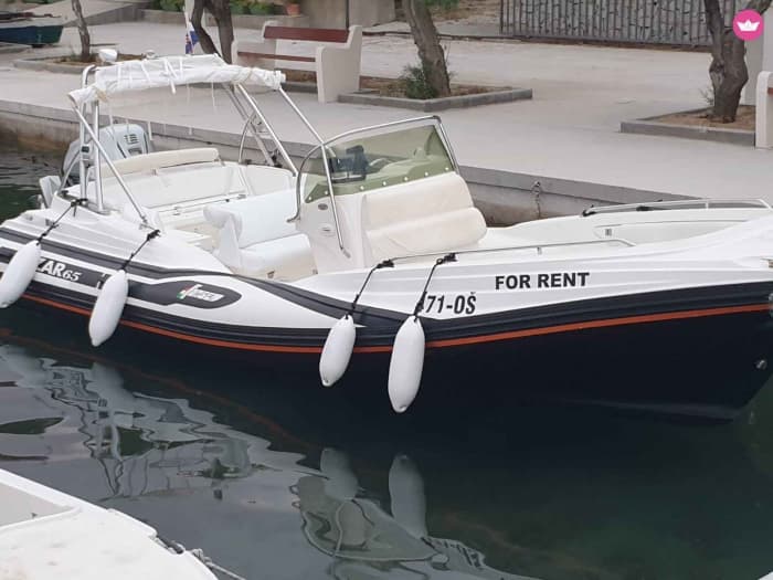 Explore Omiš by boat: A full day on the water aboard a motorboat