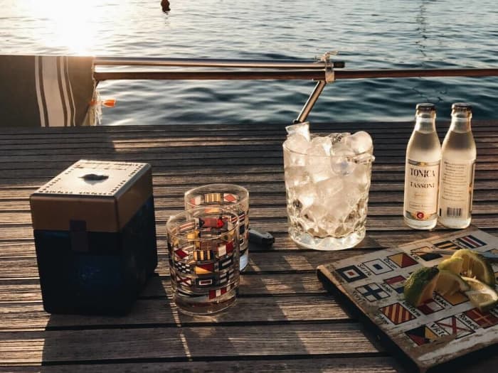 Un día clásico en barco en la isla de Elba.
