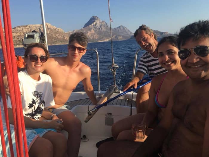 Your own Greek Odyssey: A 8h voyage on a sailboat