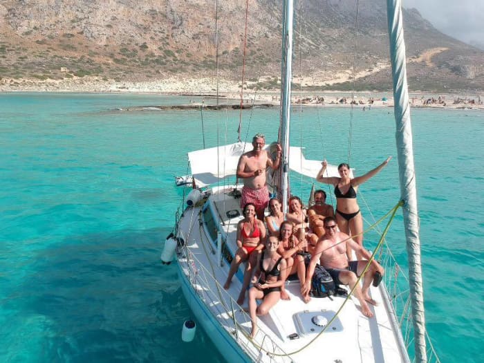 Your own Greek Odyssey: A 8h voyage on a sailboat