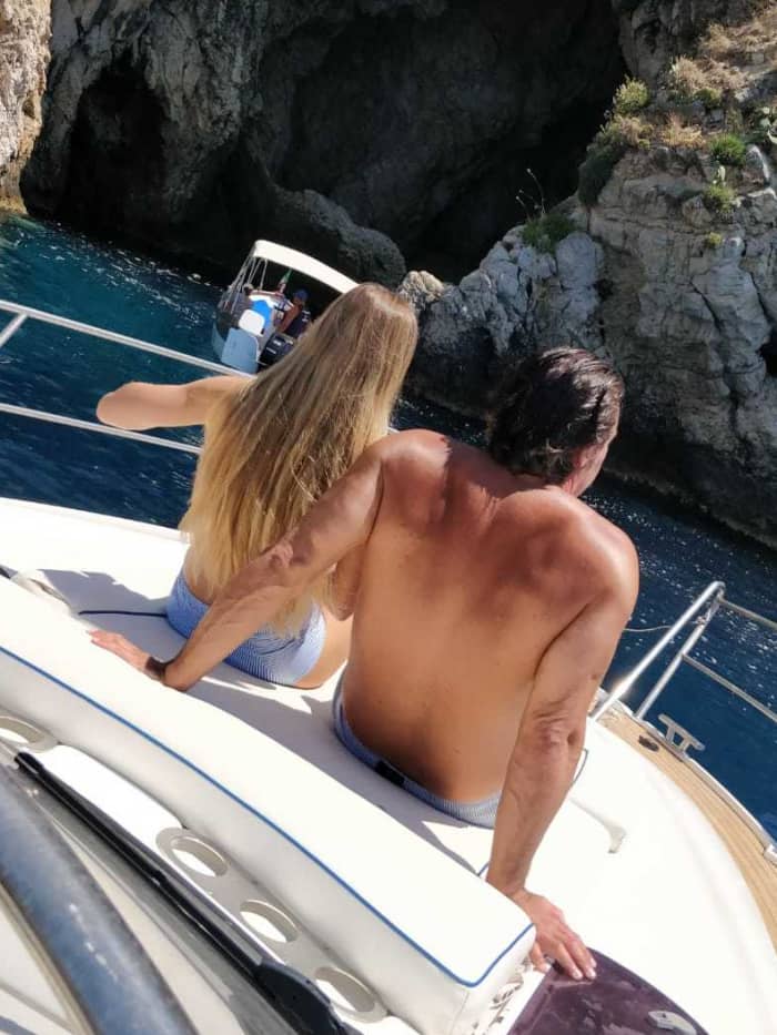 Escapade facile à Giardini Naxos : une excursion en bateau à moteur de 3 h