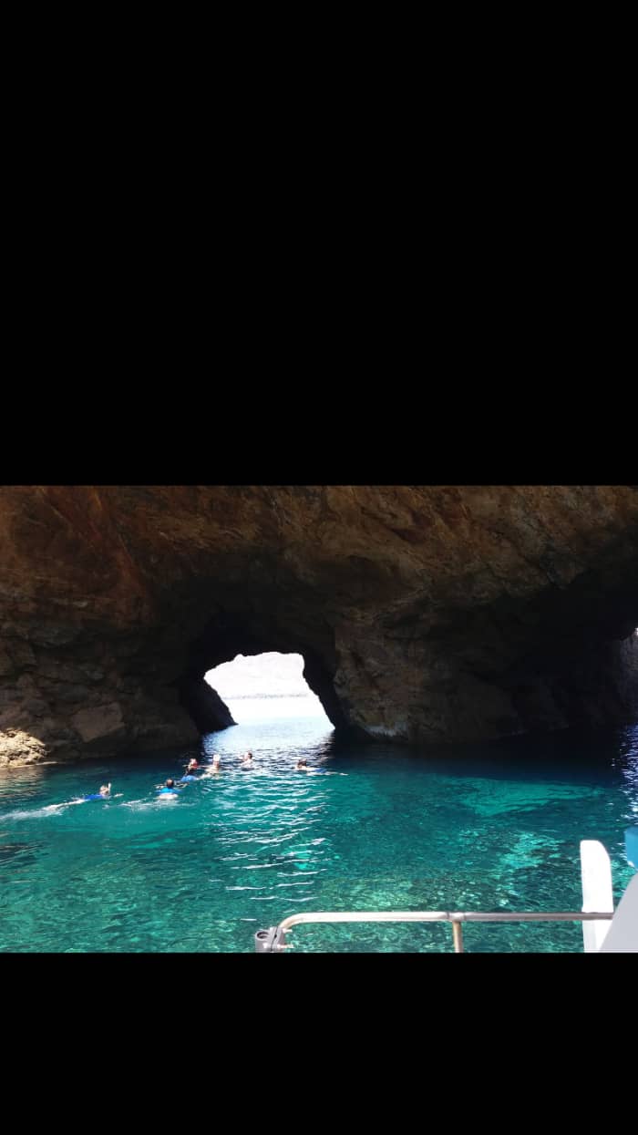 Ultimate Mykonos South Coast Cruise: Full-Day Tour from Ornos with Custom Swim Stops