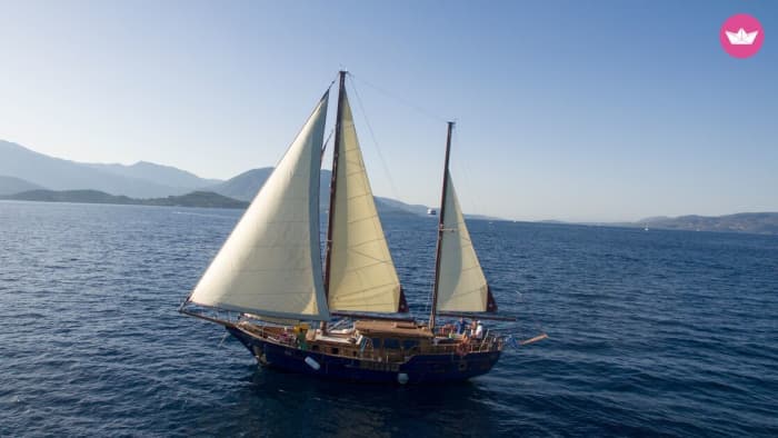 Lefkada Full-Day Sailing Experience – Custom Cruise