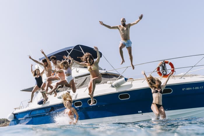 Fuga di mezza giornata: naviga verso spiagge appartate