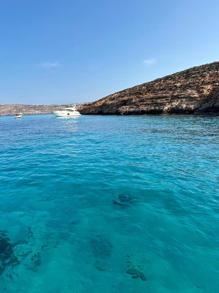 Entdecken Sie die Blue und Crystal Lagoon an einem Tag