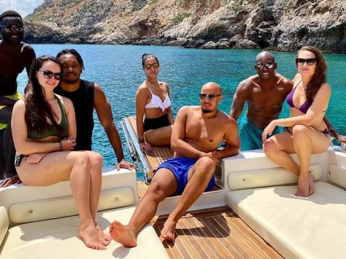 Escapade d'une journée sur l'île : explorez Theodorou, Glaronisi et l'épave du Junker 52 datant de la Seconde Guerre mondiale