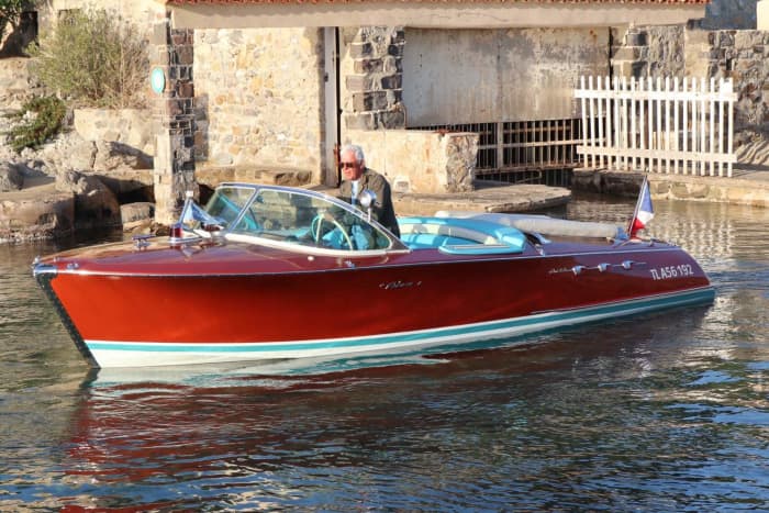 Discover the Gulf of Saint-Tropez by boat