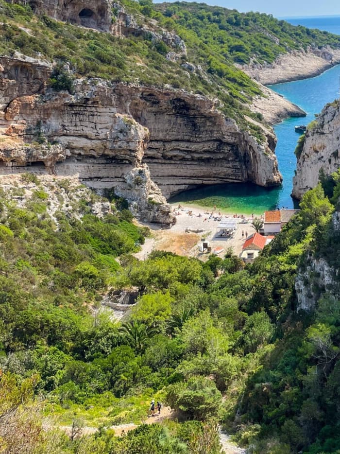 Grotte bleue, Hvar et Vis – Excursion exclusive de 11 heures en hors-bord au départ de Split