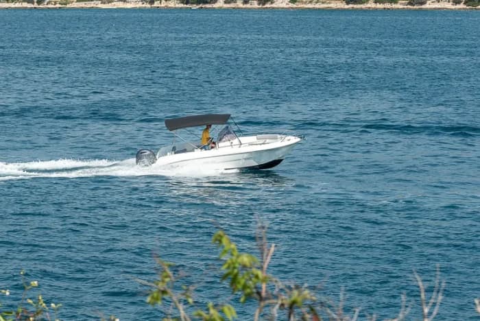 Speedboat experience | Blue Lagoon & Šolta Island tour from Split