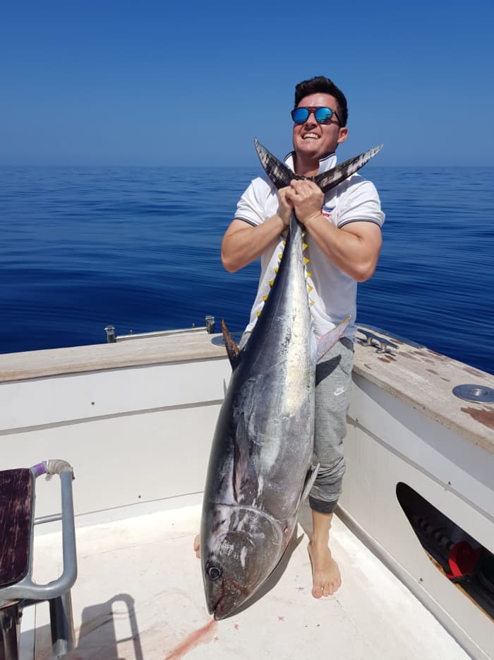 7-hour fishing tour with an expert skipper