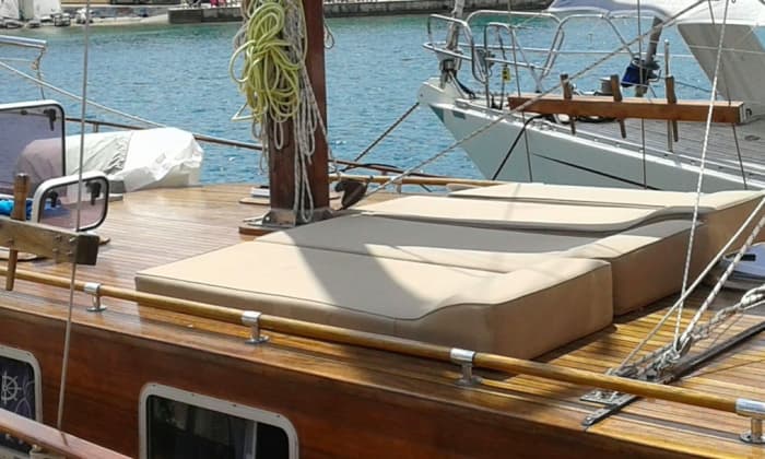Profitez d'une journée en mer à Galaxidi à bord d'un voilier