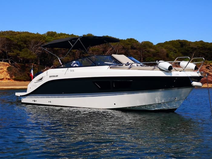 Een onvergetelijke dag aan boord van de Folie Douce, een 8 meter lange kajuitboot.