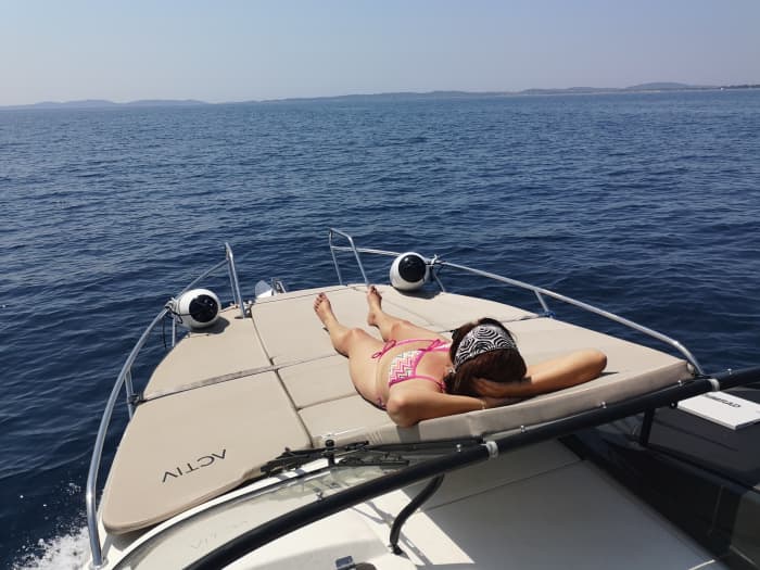 Een onvergetelijke dag aan boord van de Folie Douce, een 8 meter lange kajuitboot.