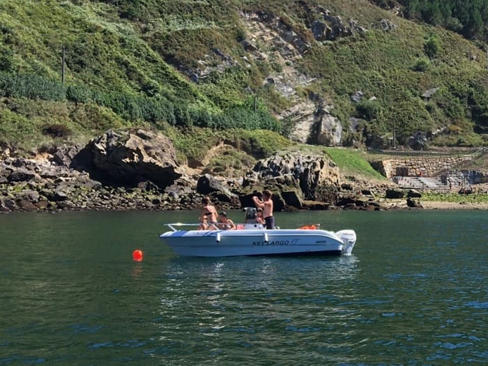 Larguage vers Biarritz : Une journée de liberté extraordinaire à bord de ce Capelli Tempest 600