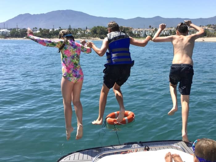 Privéboot met kapitein in Estepona - 4 uur vanaf €690