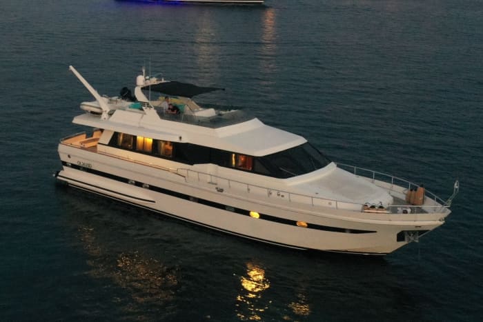 Your Exclusive Party aboard a Luxury Yacht on the Costa Smeralda