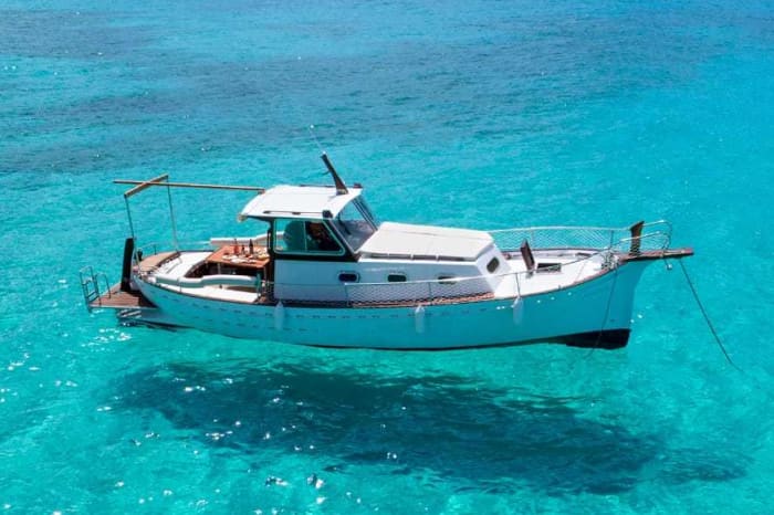 Ontdek de baai van Palma aan boord van een klassieke houten Llaüt.