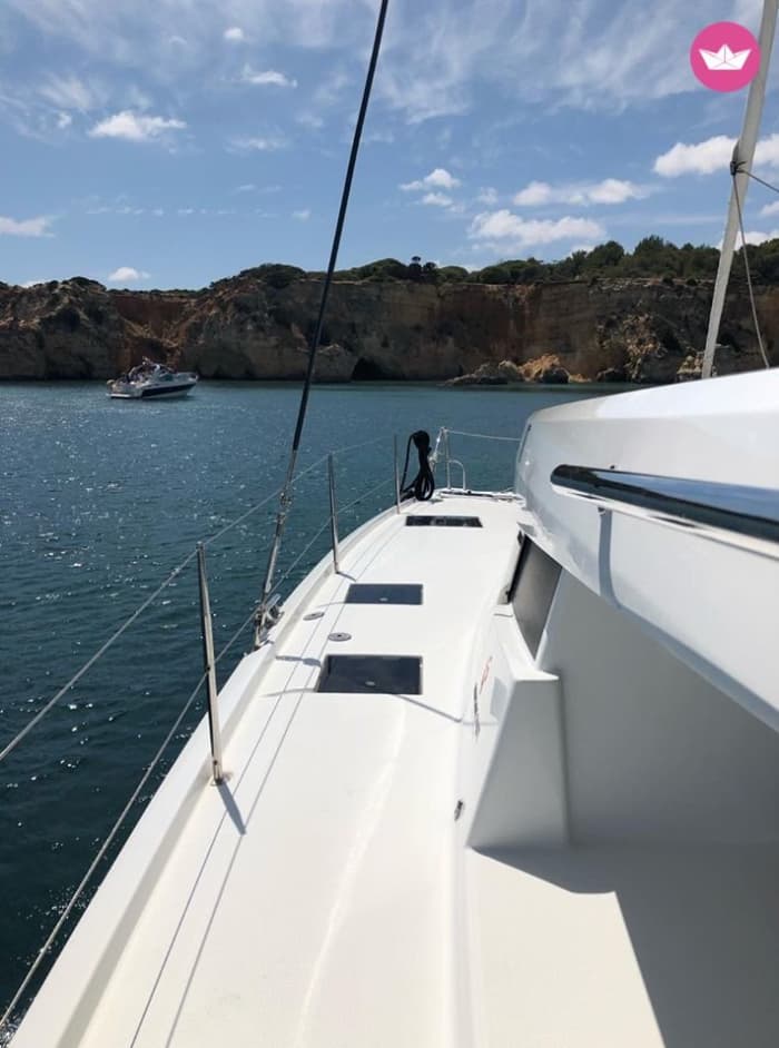 Ontsnap aan de kust van de Algarve – 6 uur durende zeiltocht