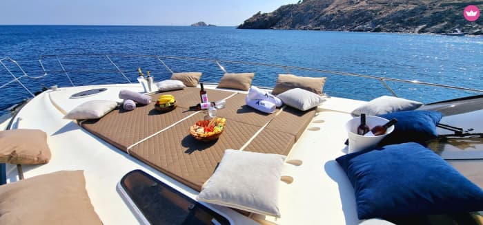 Full Day Private Cruise South Coast or Delos & Rhenia