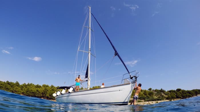 Explore the hidden bays of Tisno on a sailboat