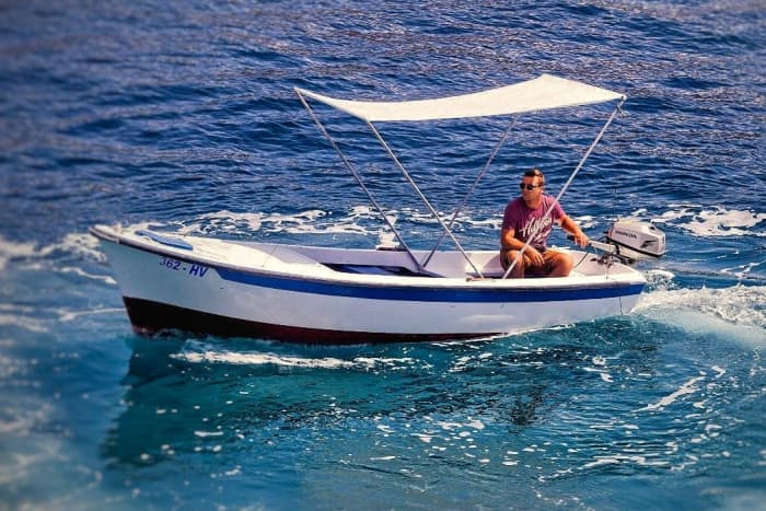 Détendez-vous lors d'une excursion en bateau de 4 heures à Hvar