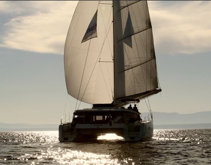 Verken Genève en geniet van een hele dag zeilen op een catamaran.