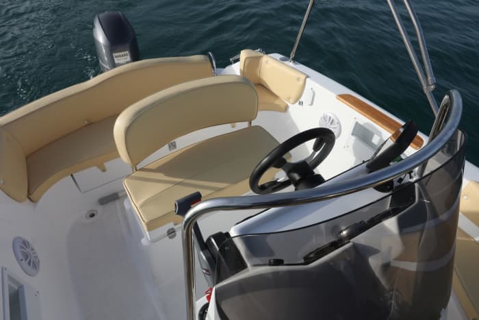 Enjoy the sun on a 9h boat trip in Trogir