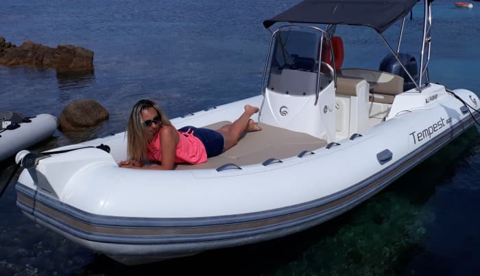 Entdecken Sie Porticcio auf einem Ganztagesausflug mit dem Motorboot
